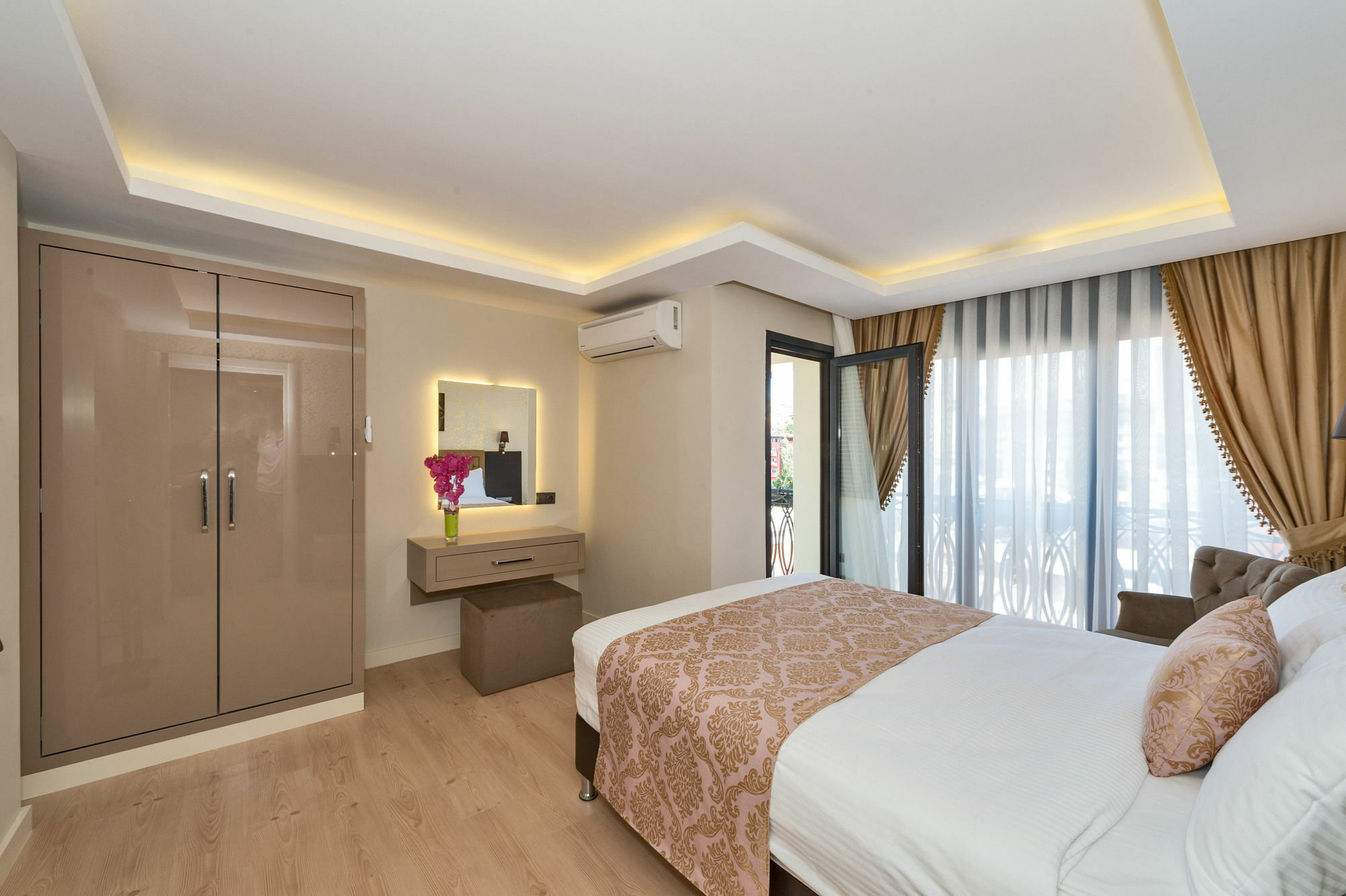 Gen Suites Istanbul Bagian luar foto