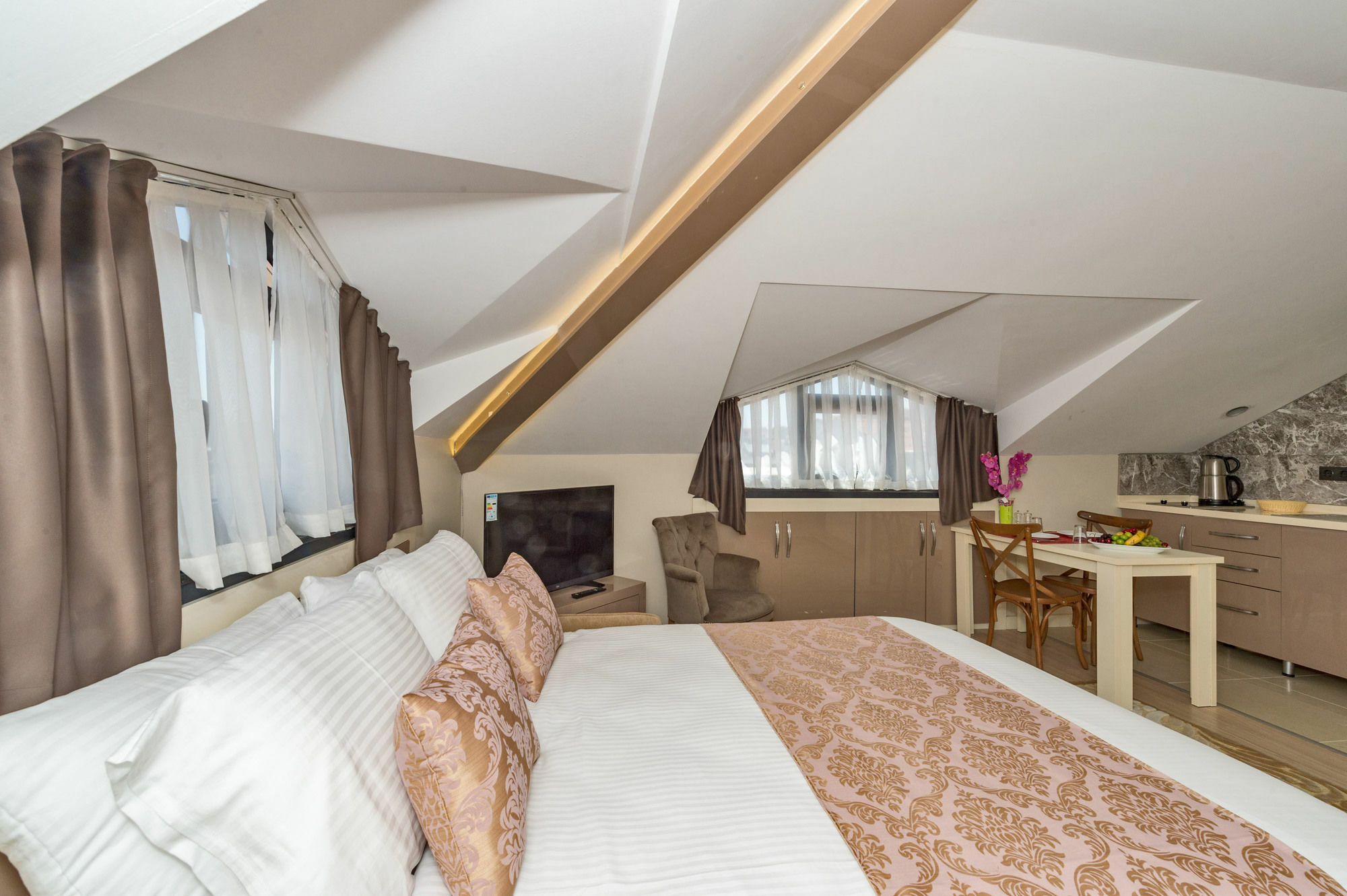 Gen Suites Istanbul Bagian luar foto
